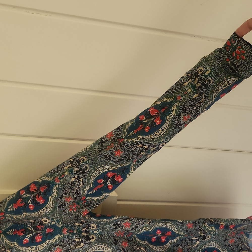 TOPMAN LONG SLEEVE BUTTON DOWN SHIRT - Picture 2 of 8